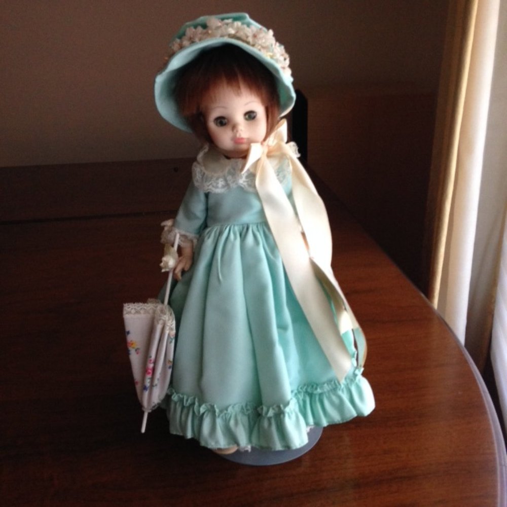 Madame Alexander Doll "Lucinda"